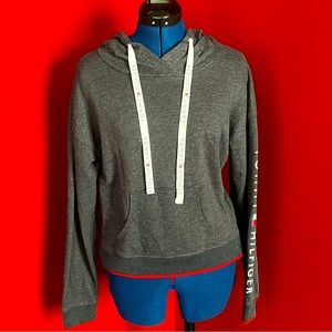 Tommy Hilfiger Cropped Hoodie